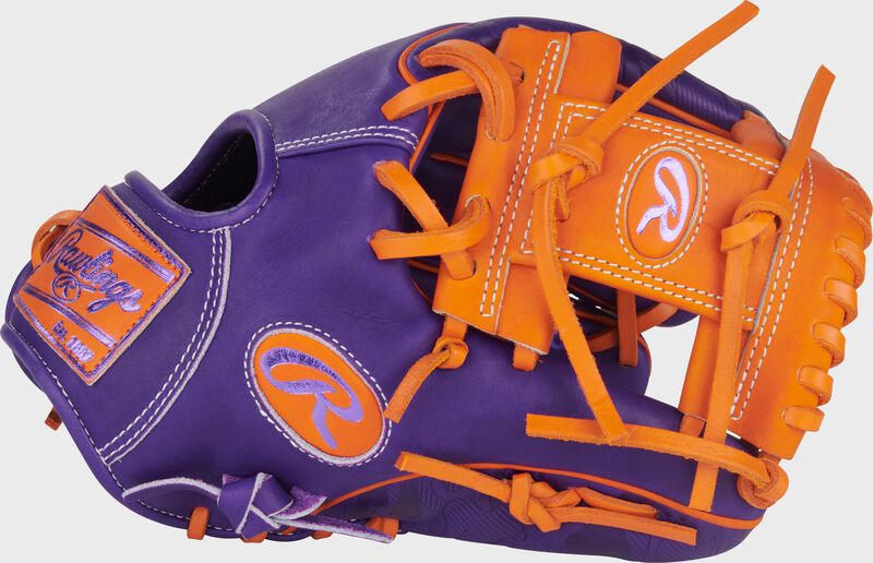 Heart of the Hide ContoUR Fit 11.5-Inch Wing Tip Glove, Right Hand Throw